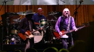 Tom Petty & The Heartbreakers - Runnin' Down A Dream - Newark 06-16-2017