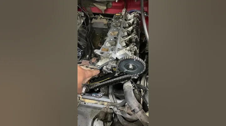 PLASTIC VS STEEL TIMING CHAIN TENSIONERS FORD 4.6 & 5.4 V8 #SHORTS