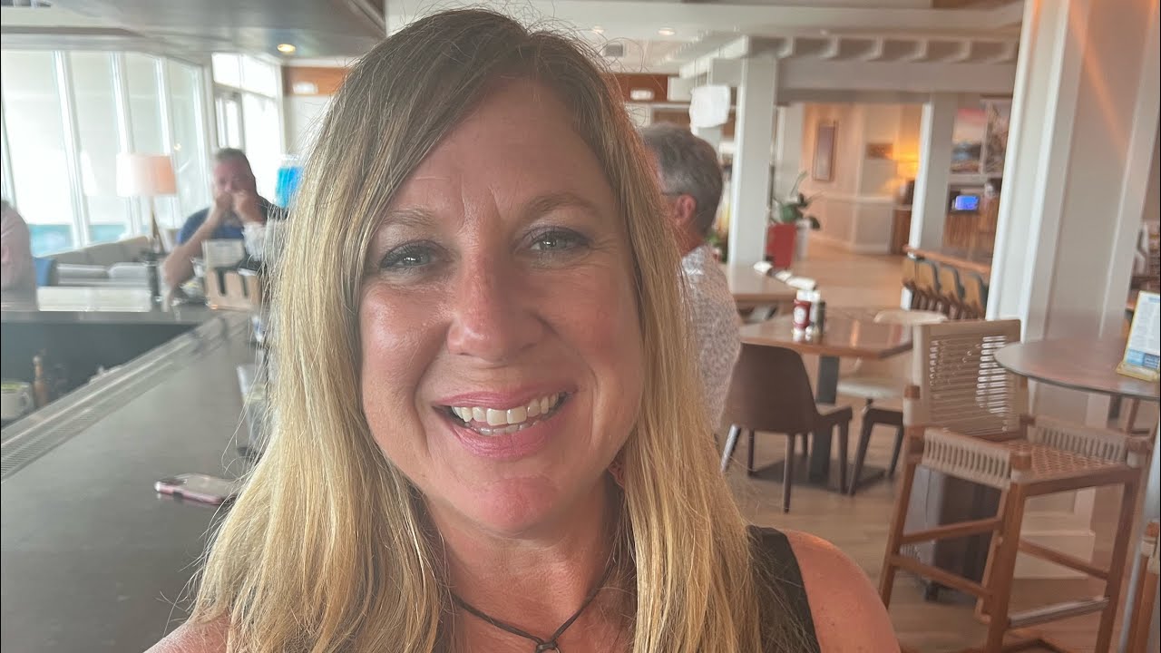 Happy Hour at Compass Hotel | 