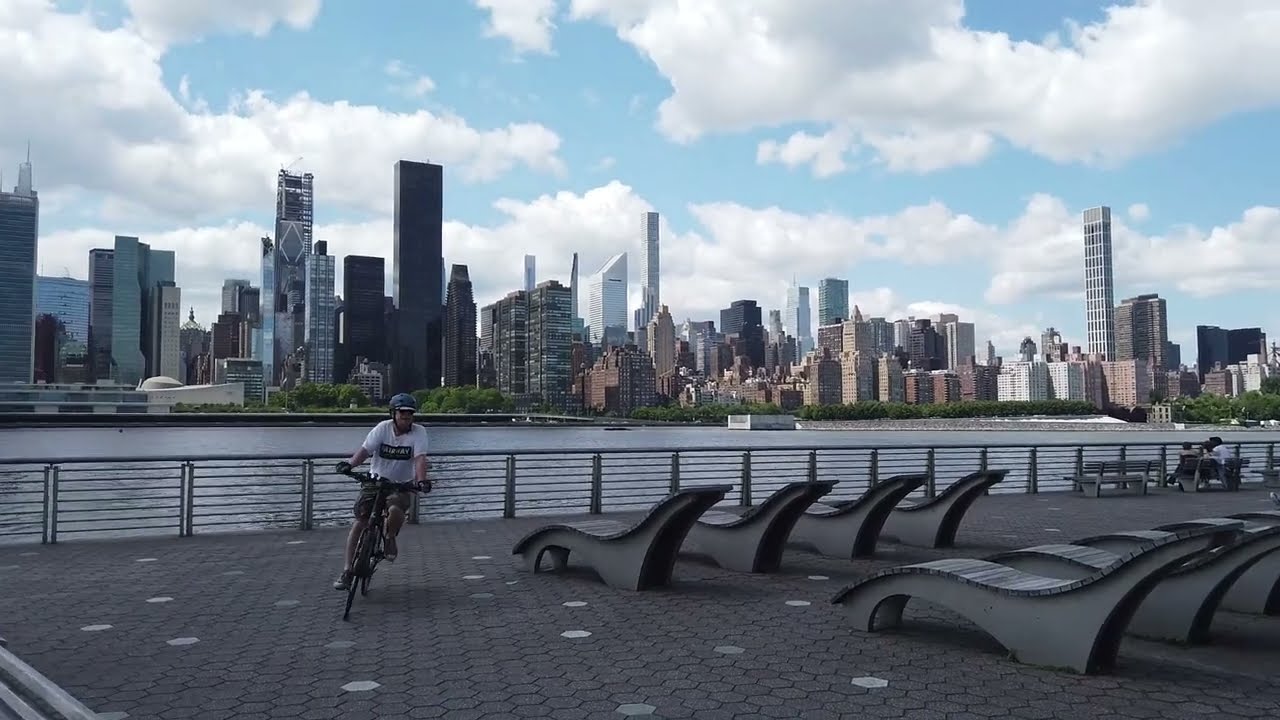 Gantry Plaza State Park | LIC | Queens | New York