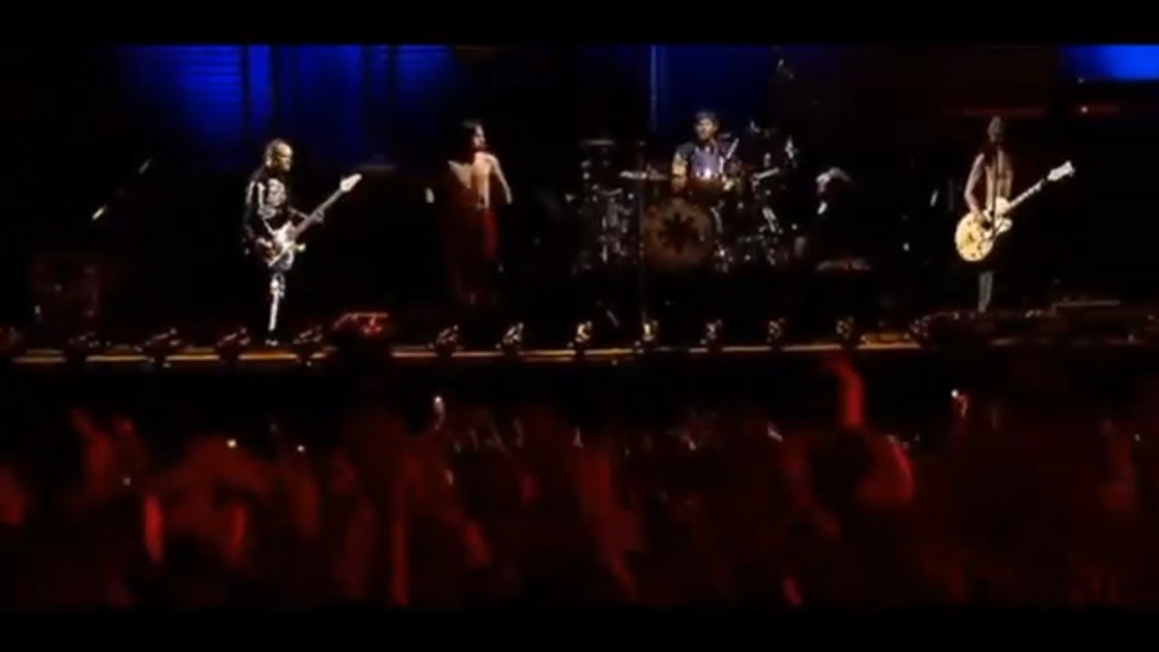 Californication Red Hot chili Peppers live at Slane Castle 2003