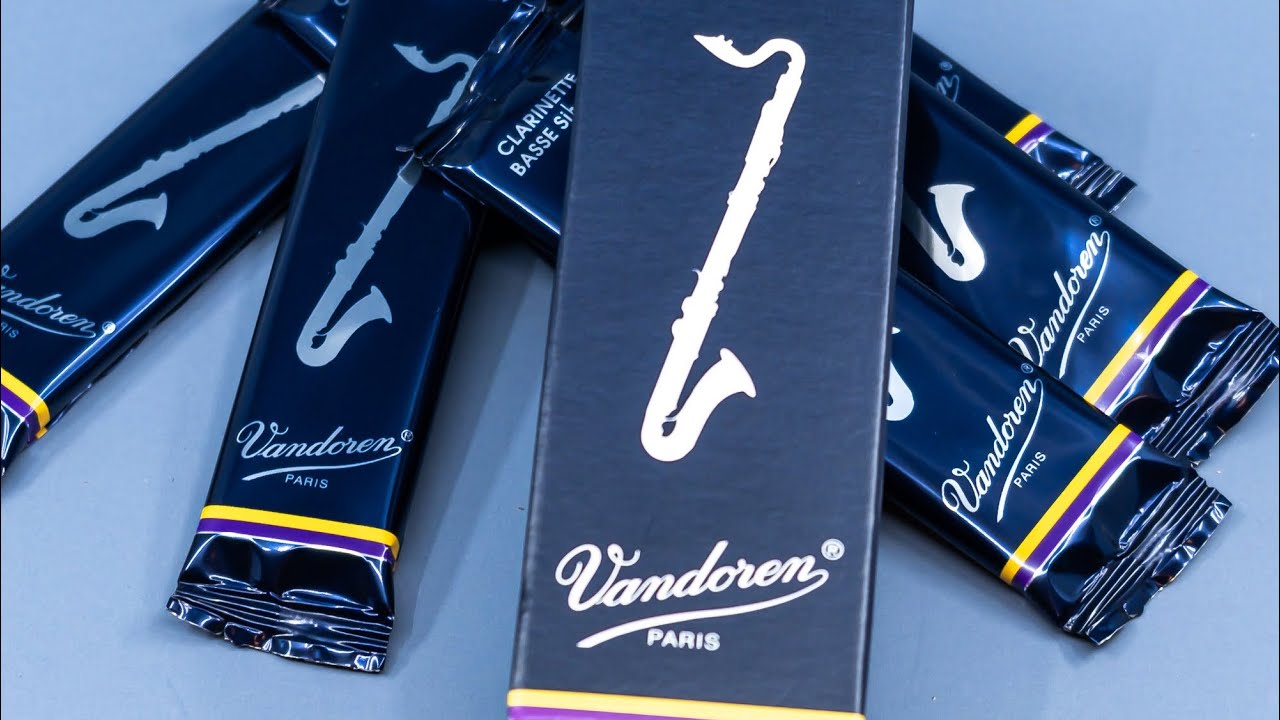 Tenor sax reed Vs. Bass reed YouTube