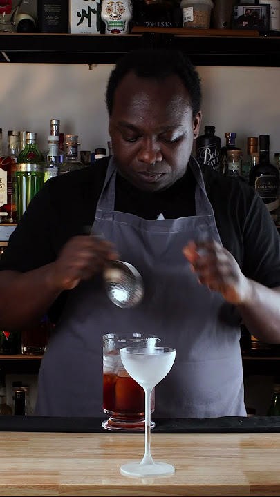 How to make a HOLLOW POINT TWIST with LELE | COCKTAIL with BOURBON