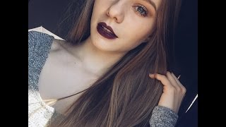 Simple Eyes with a Vampy Lip | Bold Spring Makeup