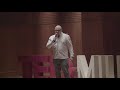 انت مش اقوي من المخدرات ماتمشيش في سكتها | ahmed yehia | TEDxMIU