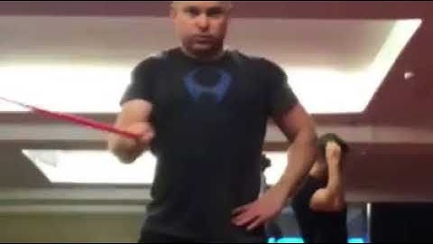 Jon Bowskill using the Inertia Wave - Radial and Ulnar Deviation with Pronation