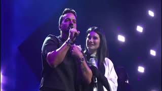 Laura Pausini sorprendió al público de Miami al subir al escenario a Luis Fonsi