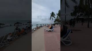 Infinity pool In Bahamas Grand Lucaya Lighthouse Pointe