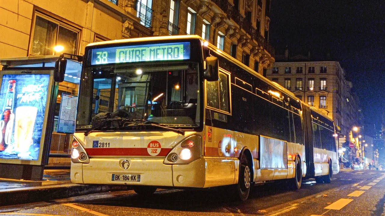 les Irisbus Citelis 18 série 28xx du réseau TCL