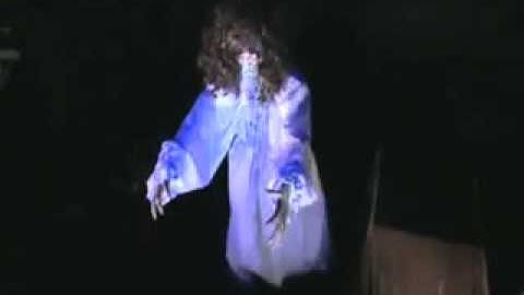 Fearscapestudios.com POSSESSED GIRL TURN & BURN Animated Halloween Prop