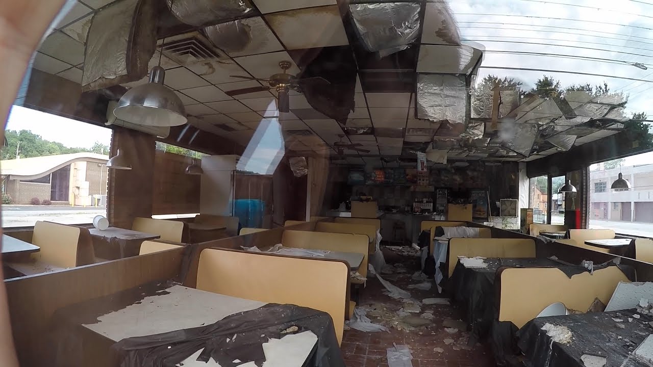 ABANDONED Dairy Queen in Beaver Falls, PA (Everything Still Inside