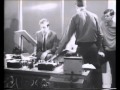 Capture de la vidéo Sir Charles Mackerras In Rehearsal And Recording With Trumpet Soloist Phllip Jones