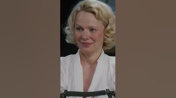 Liam Neeson and Pamela Anderson take a lie detector test for The Naked Gun