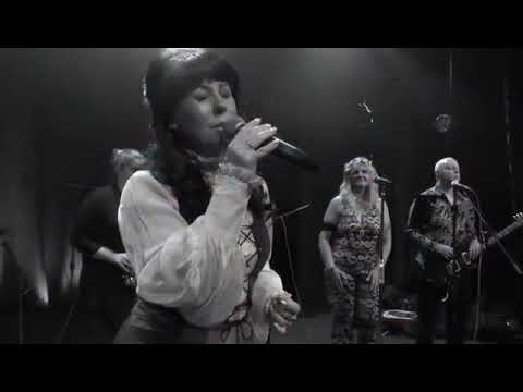 This Carpenters Masquerade