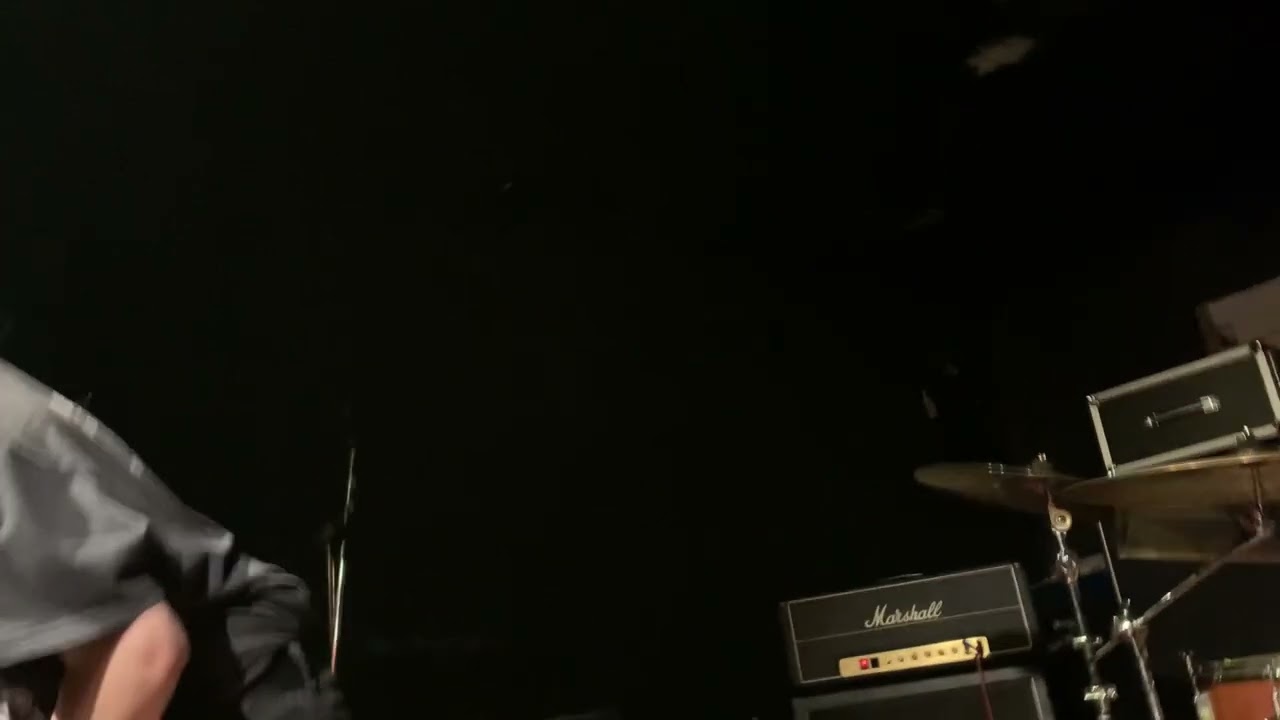 DENTELLADA————BLOKES FANTASMA———Barcelona —-21/1/23