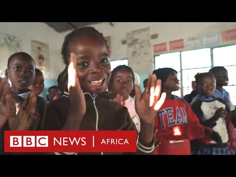 How do you teach a class with more than 100 children? - BBC Africa