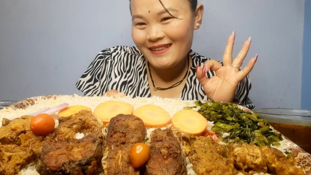 Fish Curry🐟 😱//Fish Curry with Rice Mukbang//माछाको झोल संग खाना दामी गरी खाइयो😱