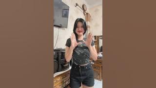 Kumpulan Video Tiktok Goyang Hot Cewek Kurus Tinggi Langsing