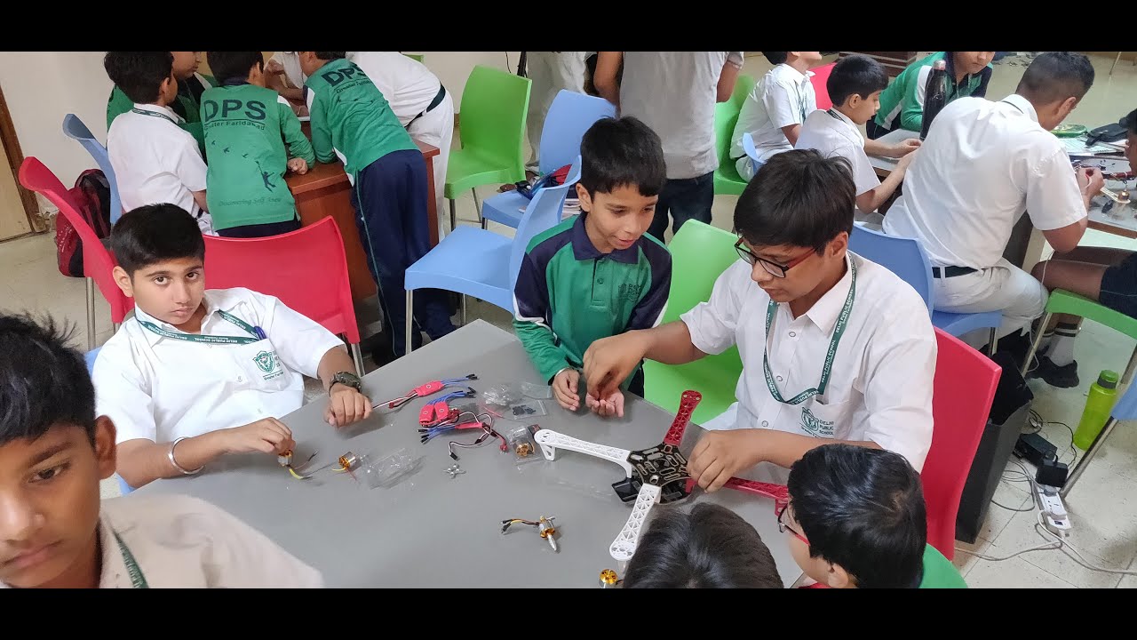 Learn Robotics 1 on 1 - YouTube