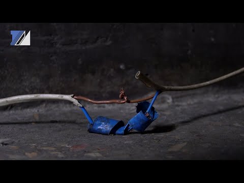 Отключили свет за неуплату – подключусь к соседям