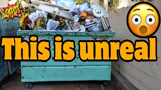 DUMPSTER DIVING - UNREAL! THIS DUMPSTER WAS PACKED!!!