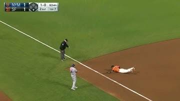 NYM@SF: Nunez robs Rivera with superb diving stop