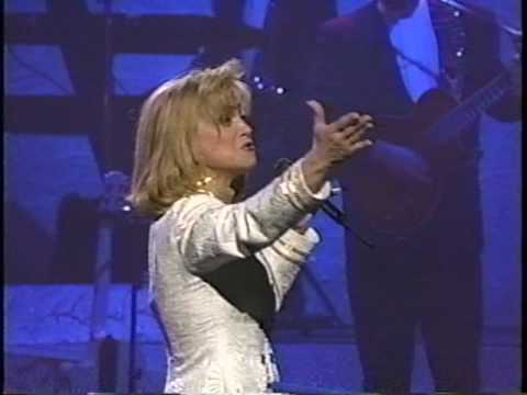 Barbara Mandrell - Steppin' Out 2) In Times Like T...