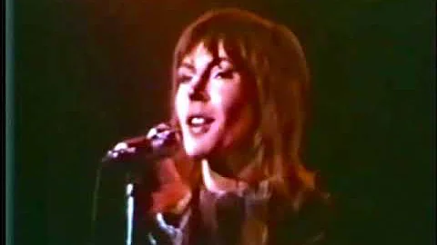 HELEN REDDY - I BELIEVE IN MUSIC - THE TROUBADOUR 1972 - MAC DAVIS