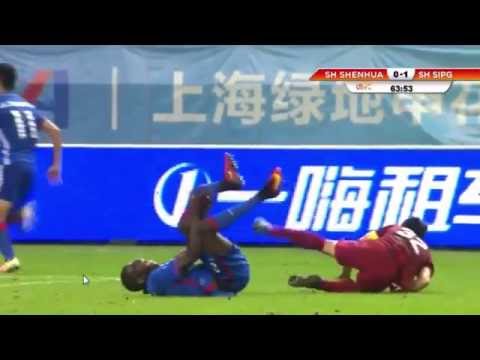 Demba Ba Horrific Injury Youtube