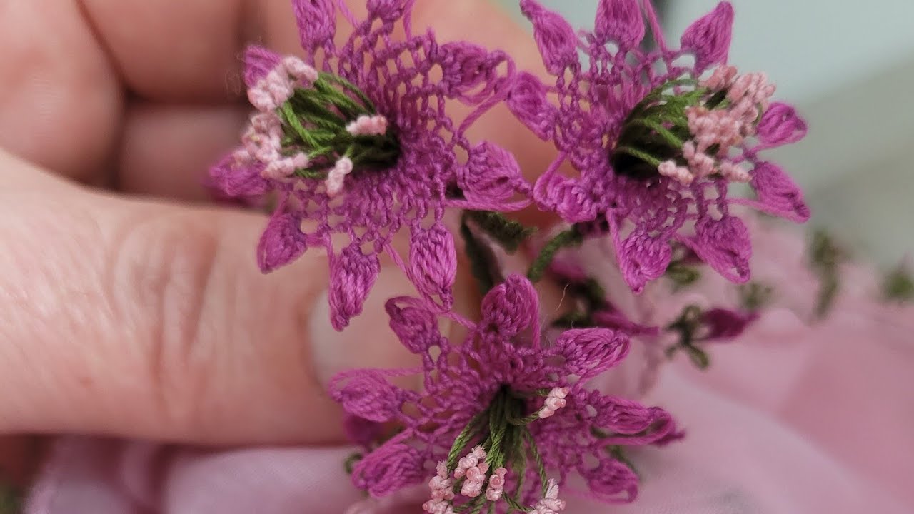 Minik pon ponlu yazma oyası modeli