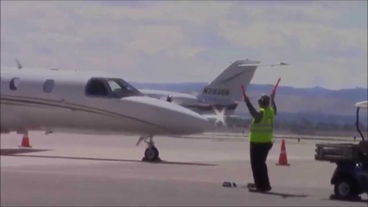 JetLinx BeechJet 400 [N393GH] Arrival and Shutdown