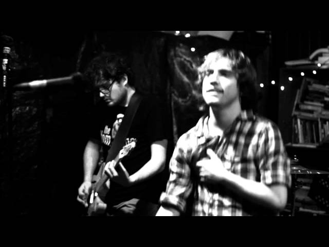Squirt Gun Warriors - "People Watching" & "Push Through" LIVE @ Wayward Council