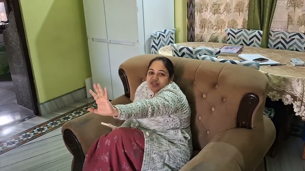 Morning  home exercise  with  family 