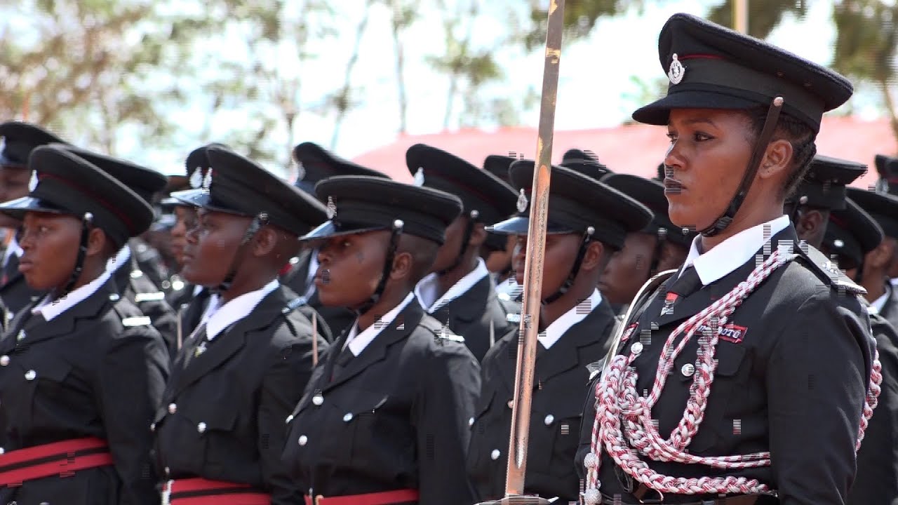 TAZAMA KWATA LA JESHI LA ZIMAMOTO WAKIPITA KWA MWENDO WAPOLE OP 2022