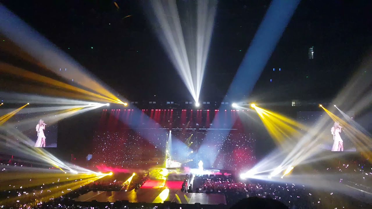 ROSE SOLO STAGE (BLACKPINK IN YOUR AREA MANILA 2019)