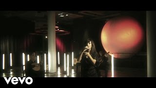 Video thumbnail of "Ana Moura - Caso Arrumado"