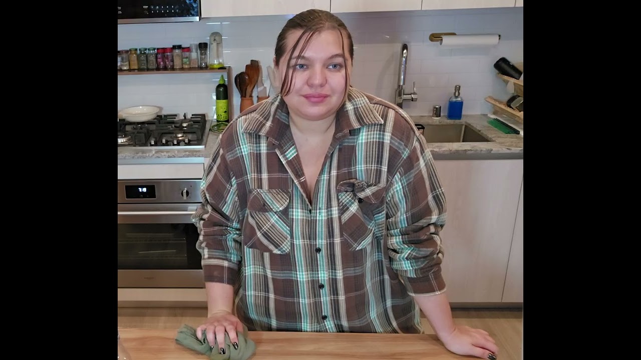 Western Barmaid with Attitude (Sitcom) 