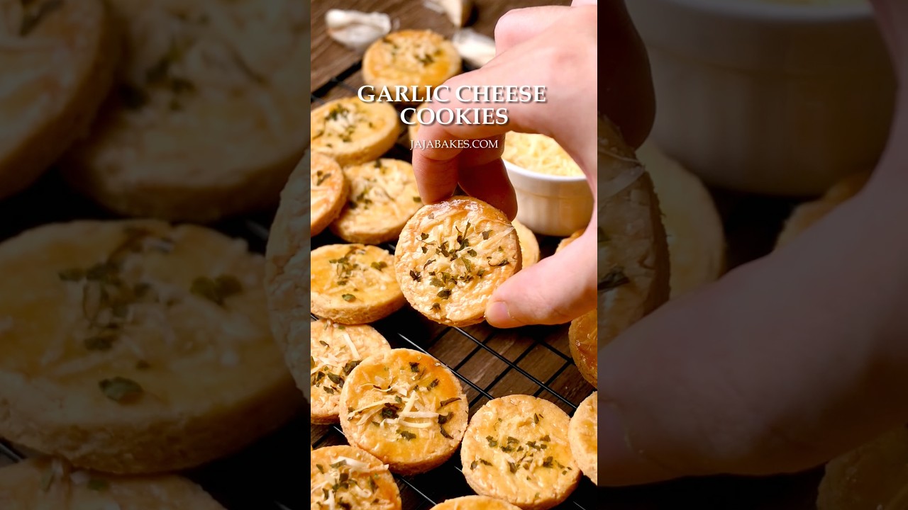 Печенье с чесноком и сыром 