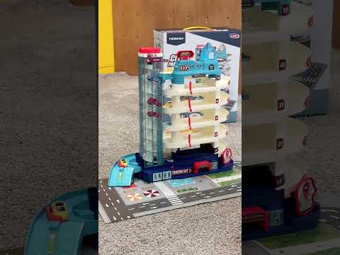 Гараж-парковка с лифтом на 5 этажей 3302A, видео 1