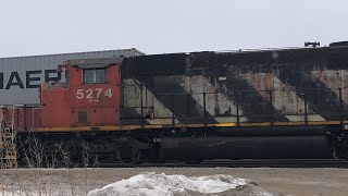 Clic Gmd And Emd Locomotives At Cns Fort Rouge Yard 1129 & 12162021