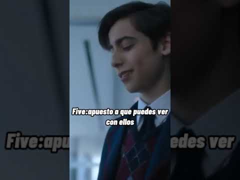 Five trata de coquetear con T/n (Vídeo original)