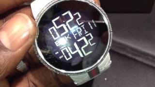 I Gucci diamond watch