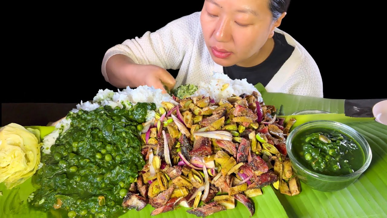 Manipur Famous Green Ooti /Uti Curry Cooked With Green Peas & Green Veggies | Stink Bean & Dry Meat 