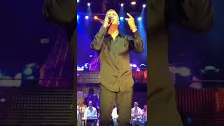 Özcan Deniz - Bir Dudaktan|