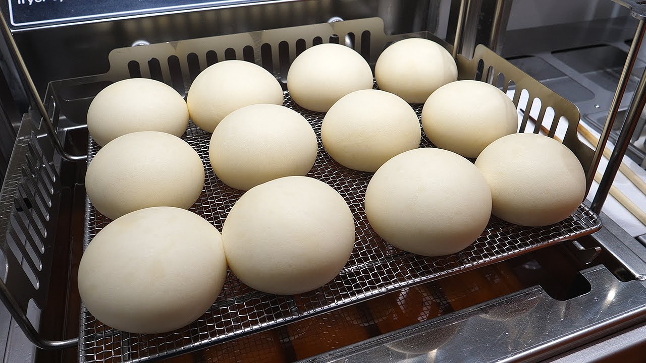 шоколадные пончики, приготовленные с помощью пончиковой машины - корейская уличная еда