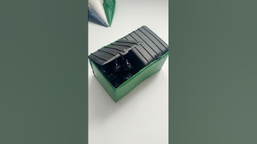 3D dumpster cookie💚🖤 everything linked in my bio #cookiedecorating #oddlysatisfying #asmr