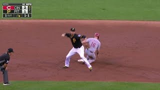 CIN@PIT: Cervelli begins 2-6-4 double play on a bunt