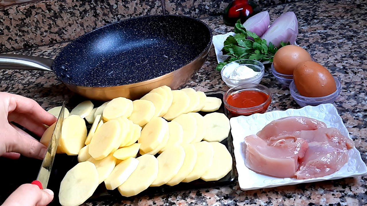 عندك بطاطس وقليل من صدر الدجاج..!حضري ألذ وجبة في دقائق ساهلة وسريعة رااائعة ولذيذة جدا لا تفووتكم😋