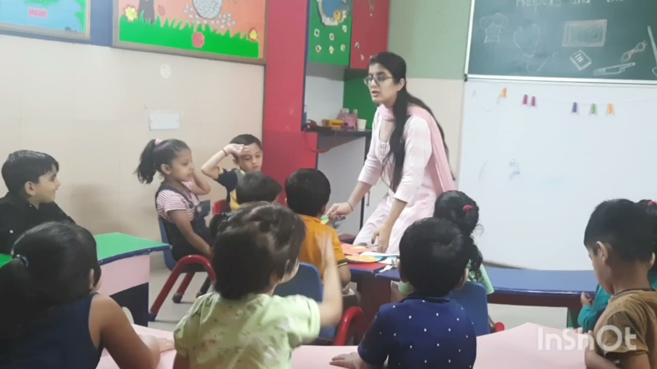 Community Helpers demo class | Helpers day classroom activity for preschool