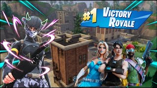 JE FAIS TOP 1 EN SQUAD SUR FORTNITE BATTLE ROYALE